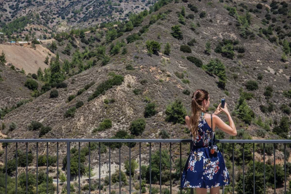 Cyrís 'in yaz manzarası fotoğrafları