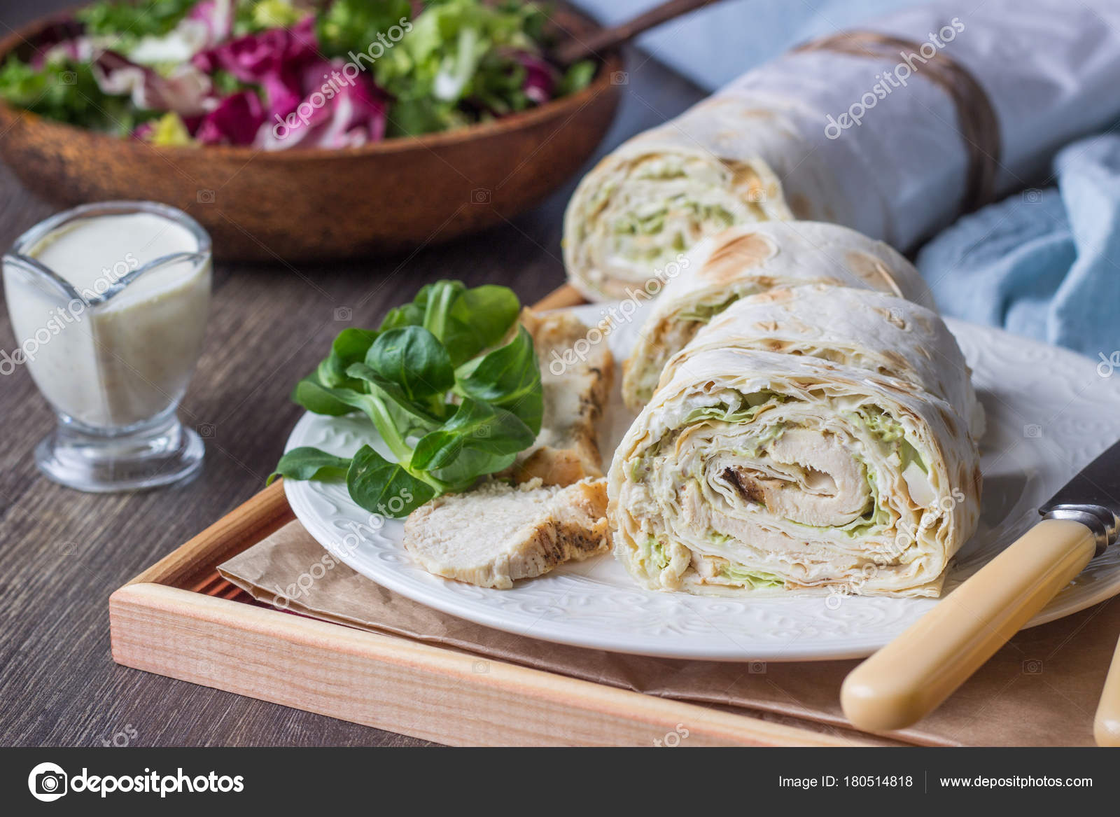 Рулетики из лаваша с сыром и яйцом