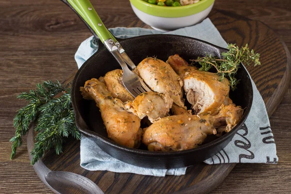 Chicken Legs Drumsticks Yogurt Paprika Honey Marinade Frying Pan — Stock Photo, Image