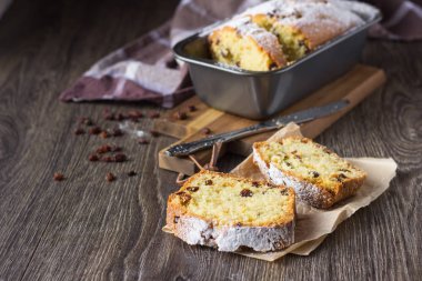 Kuru üzüm Ekmek pasta. Rustik tarzı.