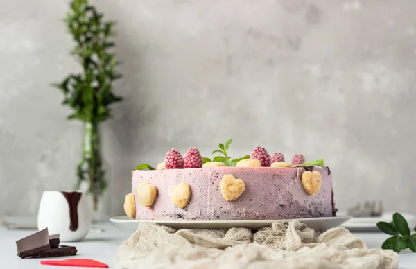 Sem Assar Cheesecake Framboesa Sobremesa Mousse Creme Decorado Com Esmalte — Fotografia de Stock