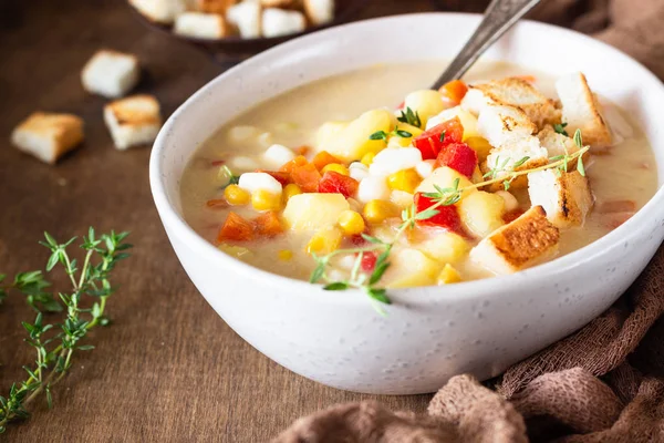 Bol Soupe Maison Chaudrée Maïs Avec Pommes Terre Carottes Poivron — Photo