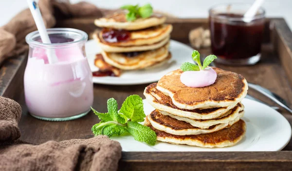 Wooden Tray Pancakes Red Berry Jam Yogurt Mint Perfect Breakfast — Stock Photo, Image