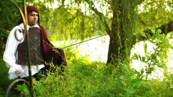 Larper Medieval Man Sword — Stock Video