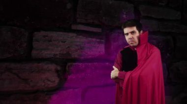 Bir b-film gibi sevimsiz halloween vampire