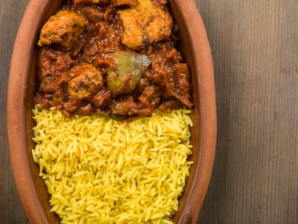 Pollo al curry con riso Pilau — Foto Stock