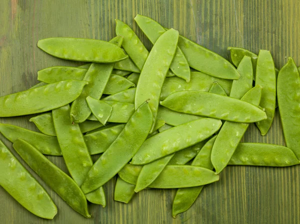 Mangetout oder Räude tout Erbsen — Stockfoto