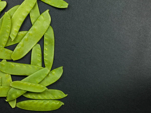 Mangetout oder Räude tout Erbsen — Stockfoto