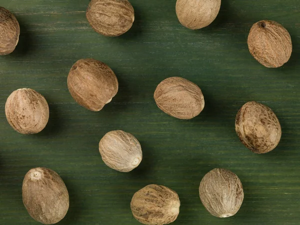 Whole Nutmeg Cooking Spice — Stock Photo, Image