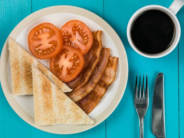Bacon Tomato and Toast With Coffee — Stock Photo, Image