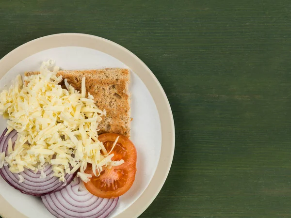 Otwórz pomidor ser i cebula Sandwich — Zdjęcie stockowe