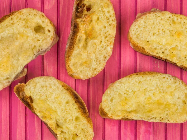 Erimiş peynirli tost Ciabatta ekmeği