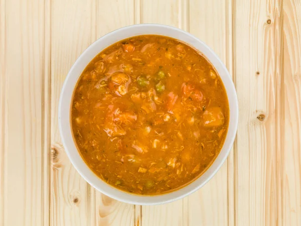 Tıknaz sebze ve tavuk çorbası