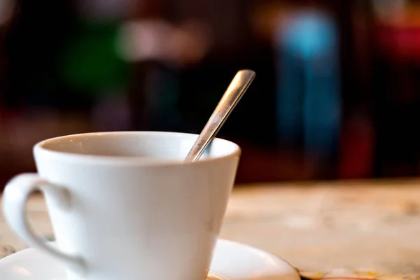 Kopje thee of koffie met een lepel — Stockfoto