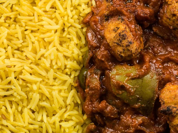 Pollo al curry con riso Pilau — Foto Stock