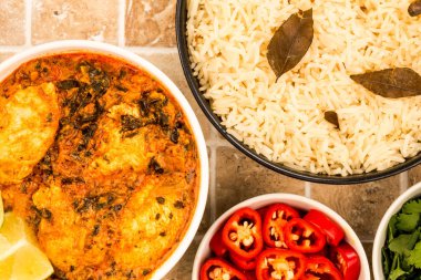  Hint tarzı Saag Masala Körili tavuk