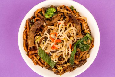 Çin stili Wok tava Shanghai Beef noodle
