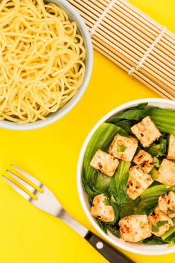 Çin stili Pak Choi ile Tofu