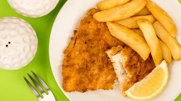 Traditionele populaire Fish And Chips — Stockfoto