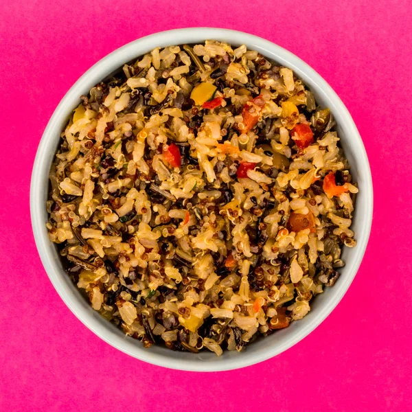 Sağlıklı vejetaryen veya Vegan yemek pilav ve Quinoa