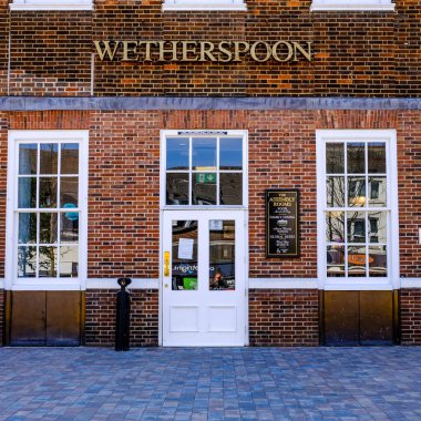 Londra, İngiltere, 15 Mayıs 2020, Wetherspoons Pubs Haziran ayında yeniden açılmaya çalışılıyor.