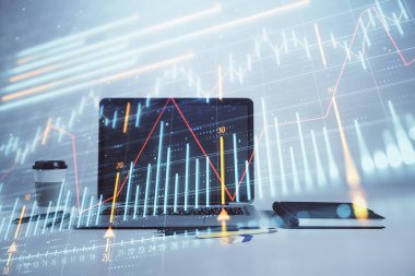 Masaüstü Ofis bilgisayar arka plan ile Forex grafik hologram. Çift pozlama. Finansal analiz konsepti.