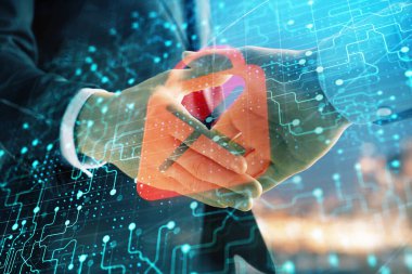 İki kişi el sıkışma ile şehir görünümü arka planda kilit simgesi hologram çift pozlama. Güvenli iş kavramı