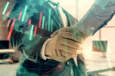 İki işadamı el sıkışması ile ofis arka planda mali grafik ve harita çok pozlama. İş başarısı kavramı