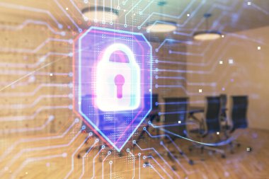 Konferans odası arka planında kilit simgesi hologramının çift pozlaması. Siber güvenlik kavramı