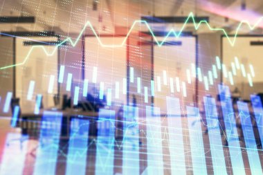 Ticaret masası banka ofisi iç arka planda stok piyasa şeması. Çift pozlama. Finansal analiz konsepti