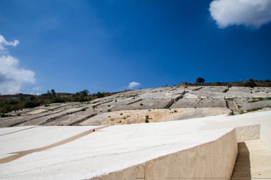 Gibellina, Cretto di Burri