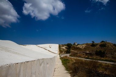 Gibellina, Cretto di Burri