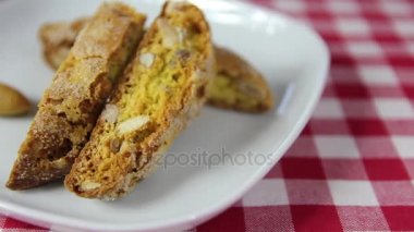 kurutulmuş tatlı bisküvi