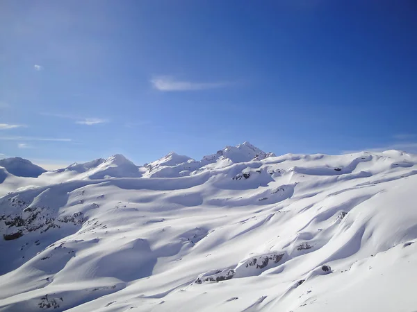 Panorama Passionnant Des Montagnes Neige Par Temps Clair Ensoleillé — Photo