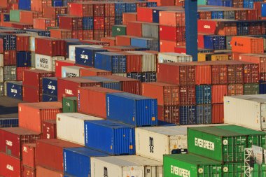 port içerisindeki konteynırlar