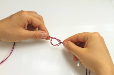 el yapımı takı için yönergeleri on beş adım