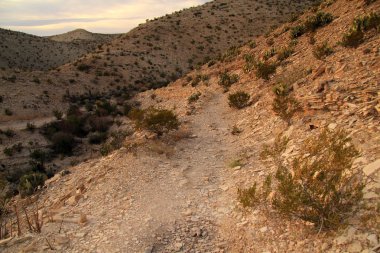 Hot Springs döngü iz