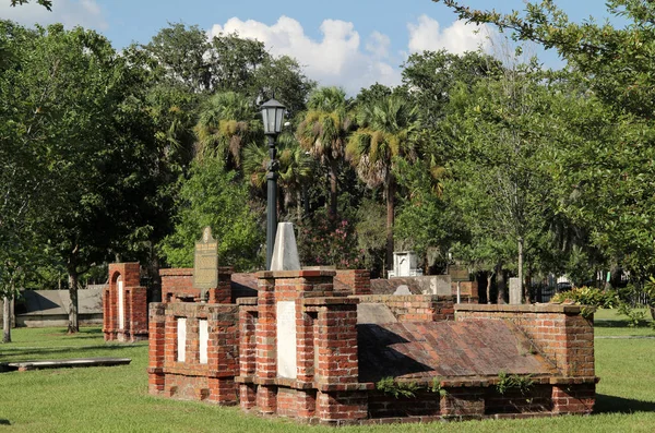 Friedhof im Kolonialpark — Stockfoto