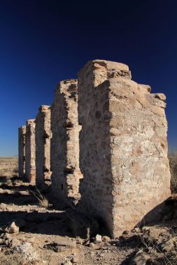 Komutanlar Quarters Harabeleri