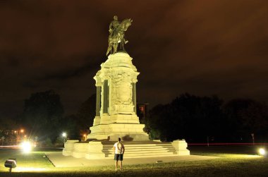 Richmond, Va 7 Ekim: anıt Caddesi üzerinde Robert E. Lee heykel gibi iç savaş anıt anahtar noktalar çağdaş Amerikan siyasetinde 7 Ekim 2017 Richmond, VA temsil..