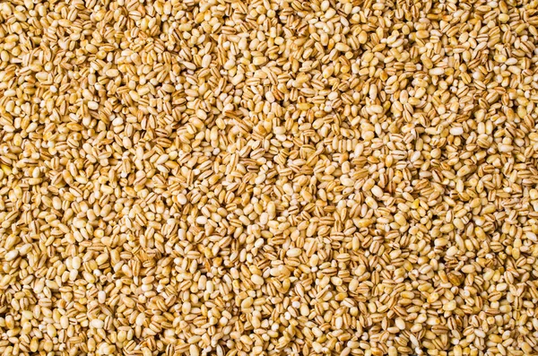 Dry pearl barley