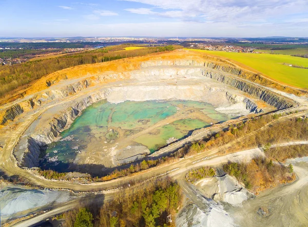 Vue aérienne d'une mine à ciel ouvert — Photo