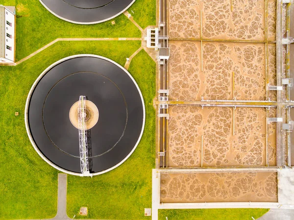 Aerial view of a sewage treatment plant. — Stock Photo, Image