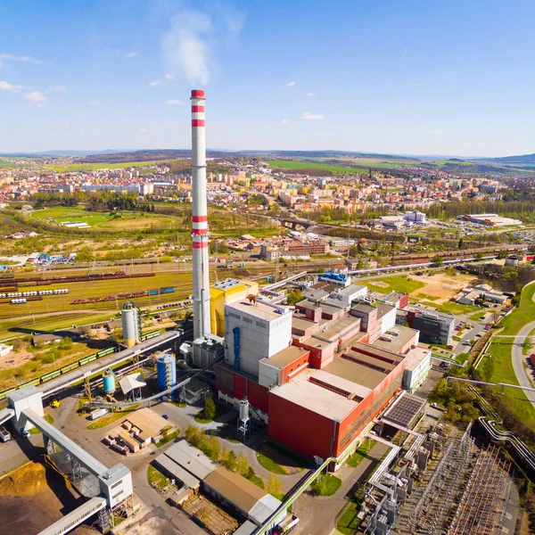 Luftaufnahme eines modernen Blockheizkraftwerks. — Stockfoto