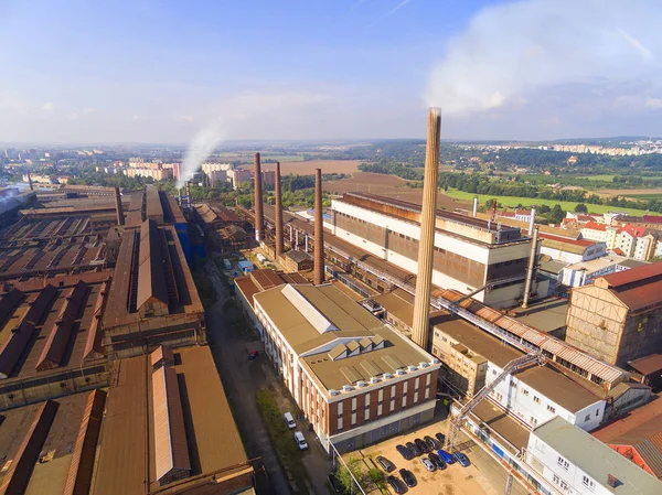 Vista Aérea Zona Industrial Con Chimeneas Humeantes Industria Pesada Desde — Foto de Stock