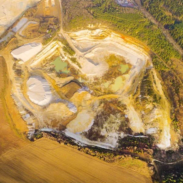 Vue aérienne d'une mine à ciel ouvert — Photo