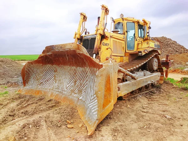 Cat D9t schaktblad är en mycket mångsidig maskin — Stockfoto