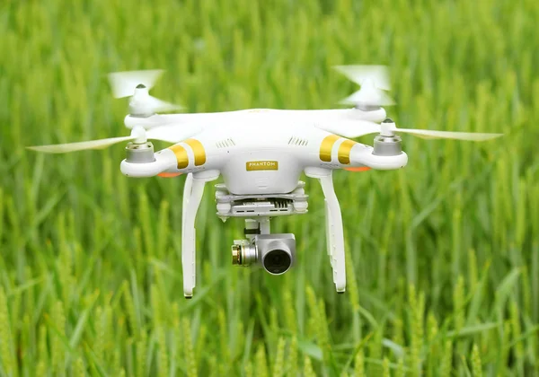 Yeni uçak quadrocopter ile DJI indeks işlem Phantom 4 