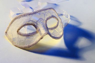 Dantel karnaval maskesi, yakın çekim