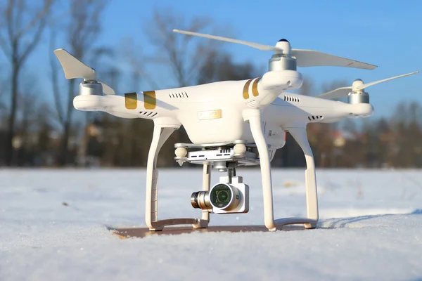 Drone quadrocopter Dji Phantom 3 — Stock Photo, Image